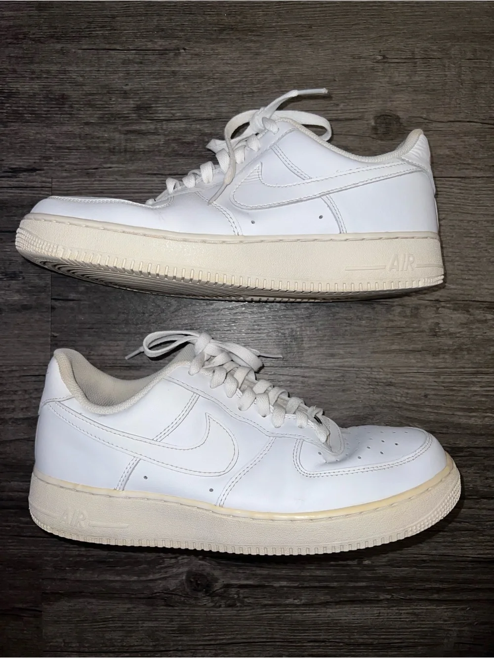 Nike White Low-Top Leather Sneakers Mens shoes 10